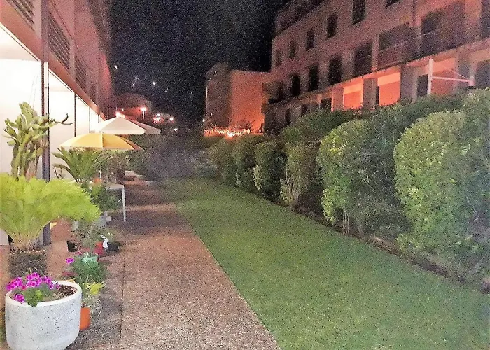 Filigrana Πανσιόν *